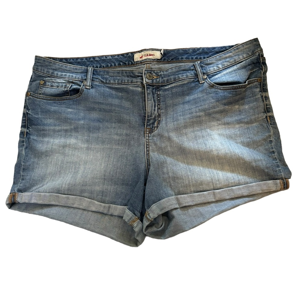 Torrid Women’s Blue Faded Denim‎ Shorts Size 24